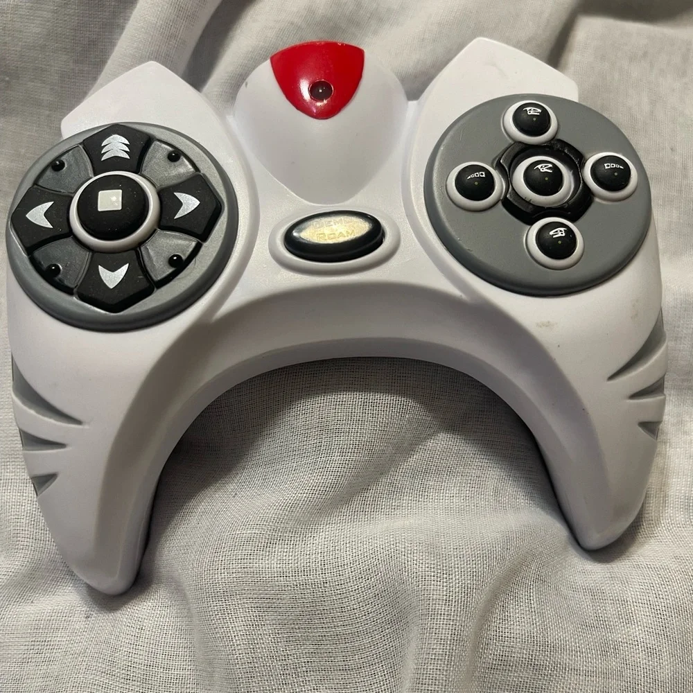 Wireless Game Controller - White and Black
